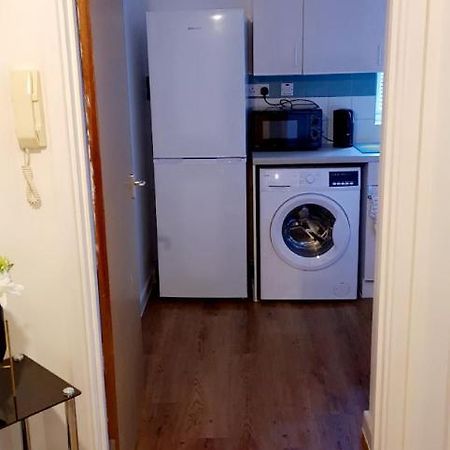 1 Bed Apartment, Peckham Rye 伦敦 外观 照片